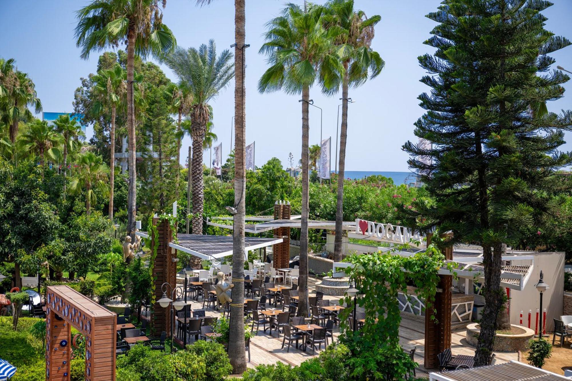 Beach Club Doganay Hotel Konaklı Екстериор снимка