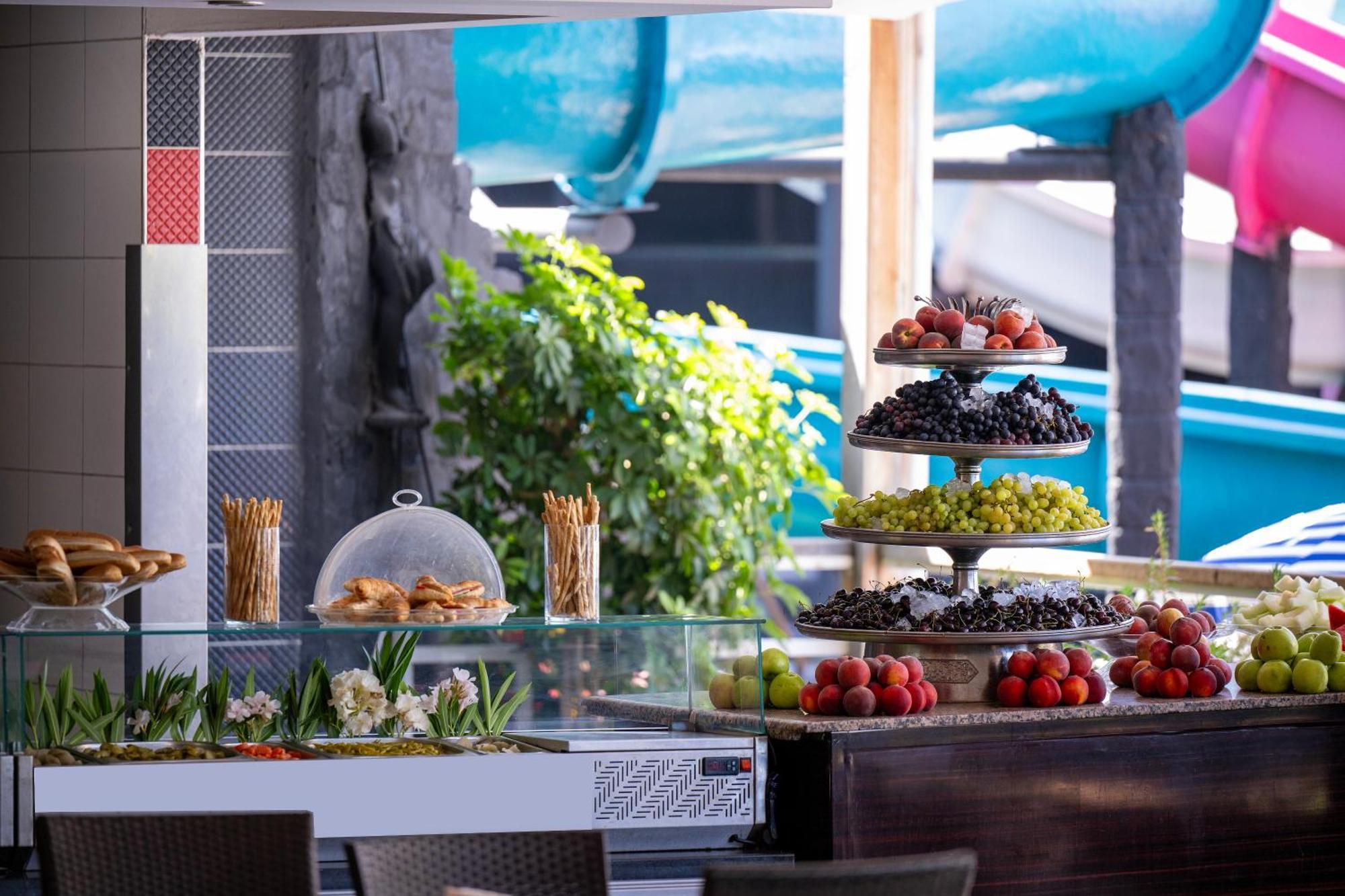 Beach Club Doganay Hotel Konaklı Екстериор снимка