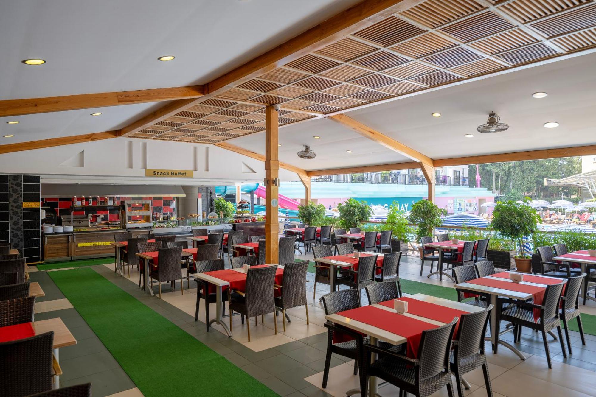 Beach Club Doganay Hotel Konaklı Екстериор снимка